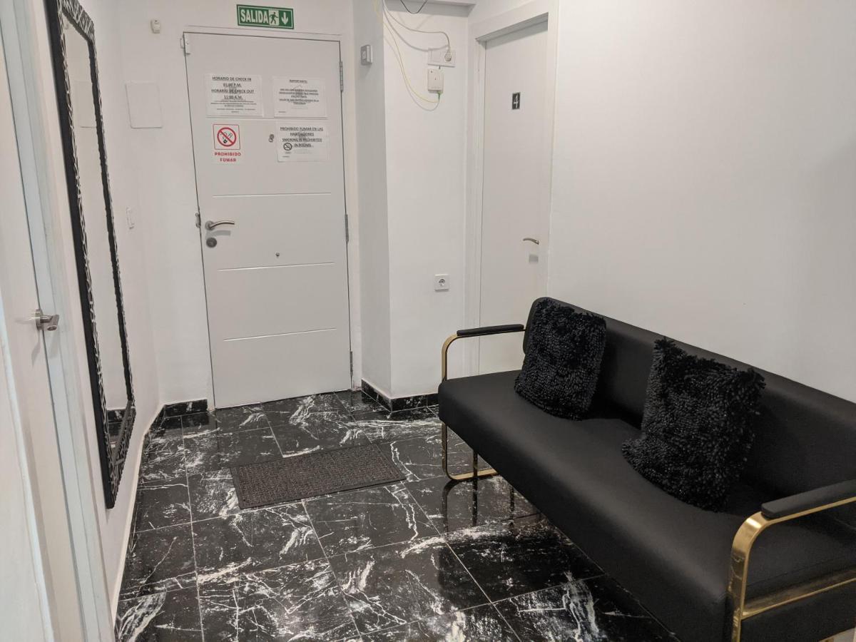 Pension Susita Alicante Bagian luar foto